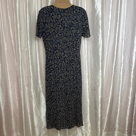 Talbots Navy Floral Midi Dress – Vintage-Inspired Charm Size 10 - Picture 3 of 7